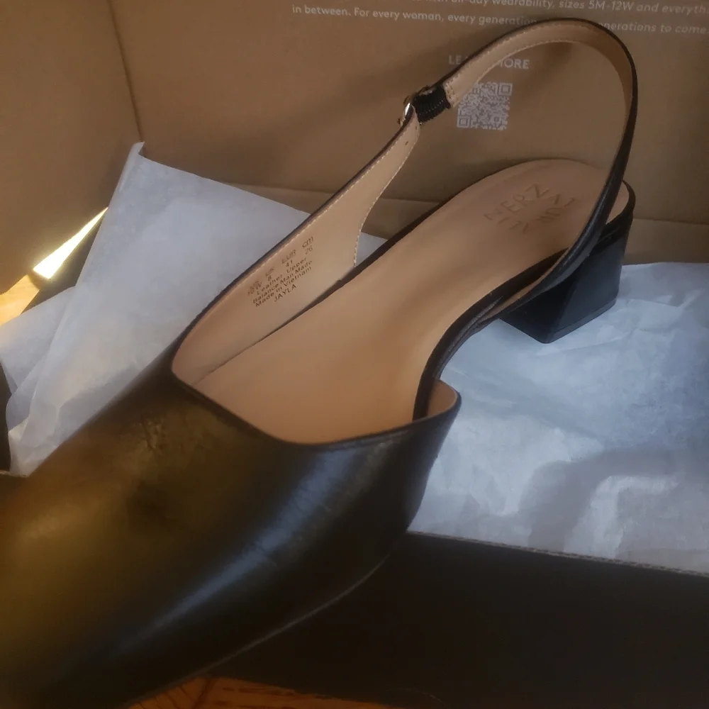 Naturalizer Jayla Slingback Dress Shoe - Picture 3 of 4